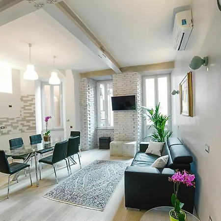 Cozy Flat Near Colosseum Apartment